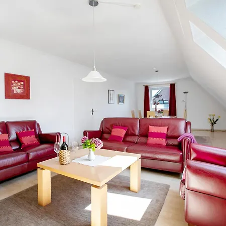 - Rote Koje Oben Apartment Dagebuell